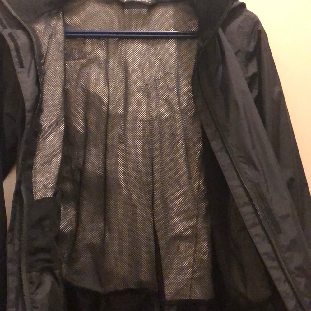 North face windbreaker - Picture 6 of 6